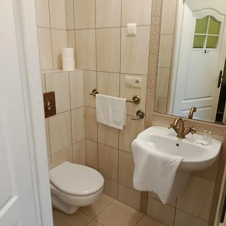 Park 호텔 우스트론